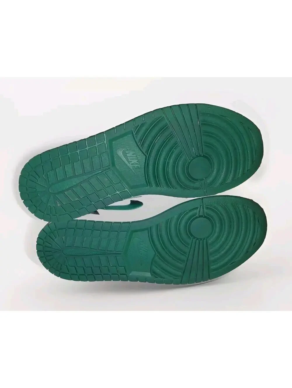 Size 10 - Air Jordan 1 Mid Pine Green